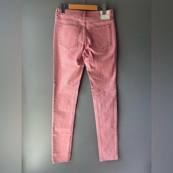 Weekday size 28w 34L pink skinny leg jeans, 99% cotton - Picture 4 of 7